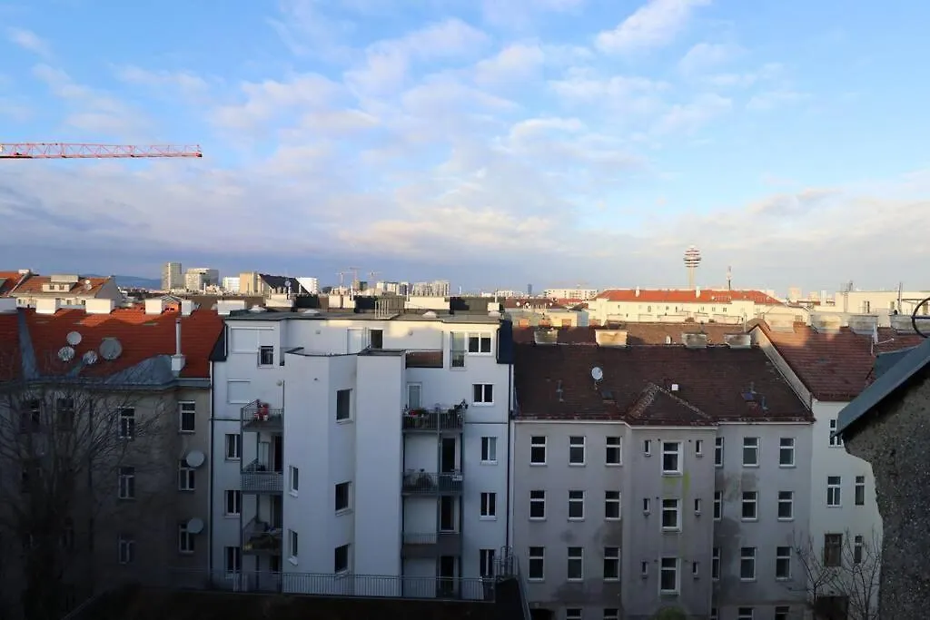 Brilliant View: Balcony Home, Modern, Stylish And Newly Renovated Vienna 0*,  Austria
